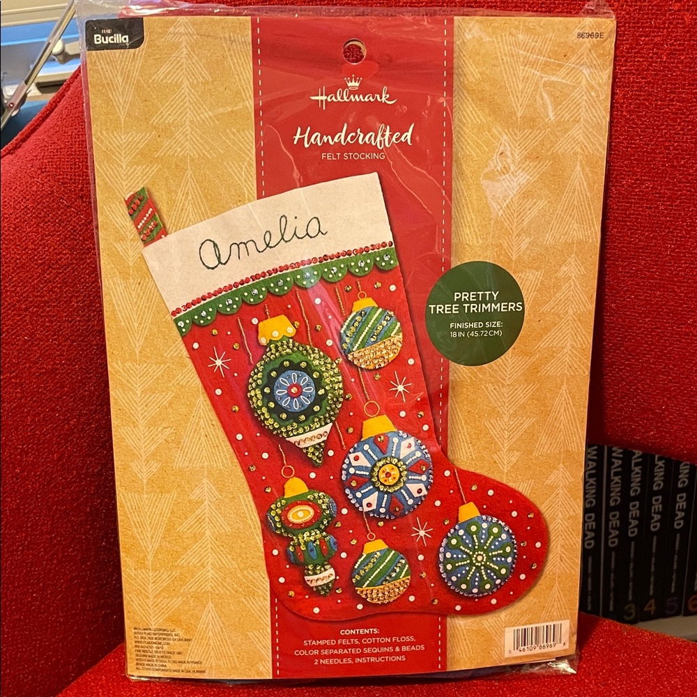 Hallmark Bucilla “Pretty Tree Trimmers” ornament felt 18” Stocking kit